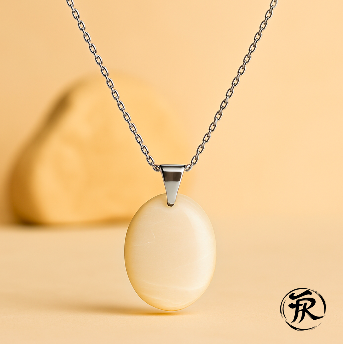 Collier pendentif Pierre de Lune Intuition et Féminité